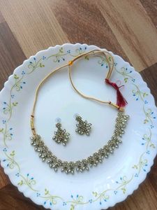 Elegant Necklace and Earring Set