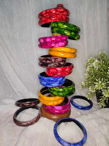 4 piece Wooden Bangles Pair