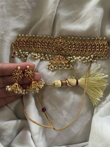 Beautiful Gold Plated Necklace with Earrings