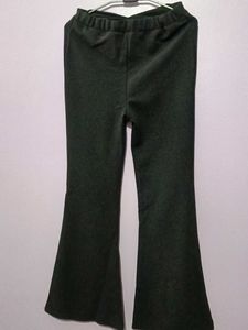 black solid flared trousers women( length 41)