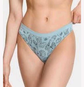 Cute Leaf Print Thong Panty