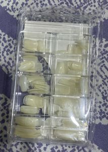 SAVNI Press On Nail Tips - 100 Pcs