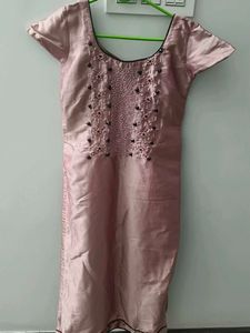 Elegant Pink Embroidered Kurti