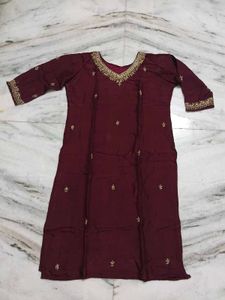 Zardosi work kurta set😍