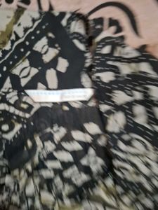 Unique Print shirt