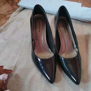 Branded BLACK PENCIL HEELS