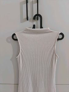 Sleek Ribbed Maxi Dress