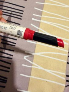 Maybelline Lipstick - Vibrant Red