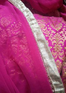 Elegant Pink &amp; Gold Kurta Set