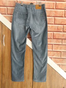 Men's Classic Blue Denim Jeans