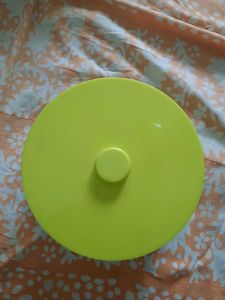Stackable Food Container with Lid / sprouts maker