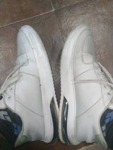 Nike White Casual Sneakers