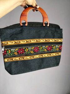 Boho Embroidered Denim Handbag✨