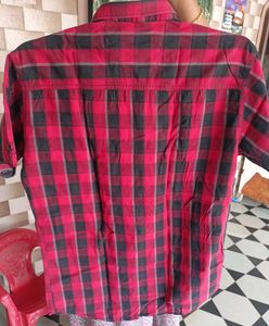 3 Shirt Maroon &amp; White Plaid Short Sleeve Shir