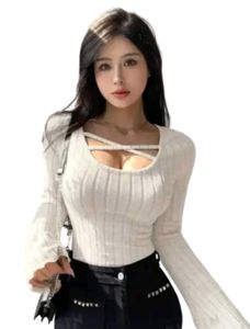 White Ribbed Long Sleeve Top