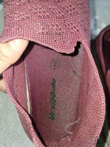 Maroon Slip-on Casual Sneakers