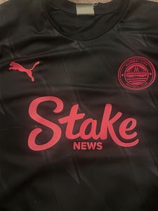 Puma Stake News T-Shirt jersey