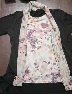 multi colour top very beautiful stretchable to