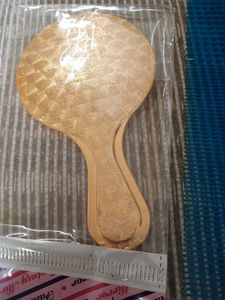 Hair Comb And Vanity Mirror Set