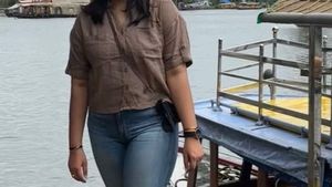 Brown Collared Crop Shirt