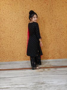 Polka Dot Kurta Set with Banarasi Dupatta