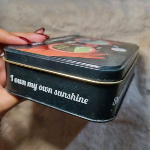 Smytten Limited Edition Tin Containers