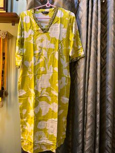 Vibrant Floral Print Kurta