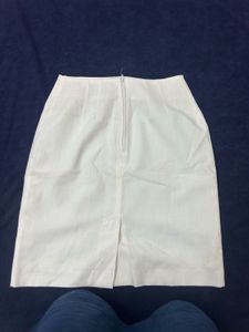 Classic White Pencil Skirt