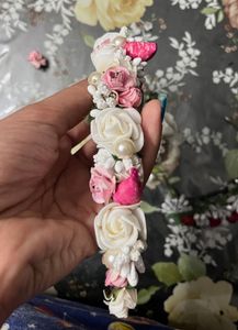 3 Floral Hair Accessories