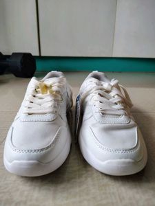 Brand New RedTape White Women's Sneakers - Size 4