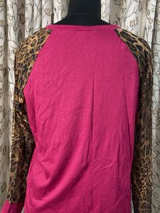 Chic Pink &amp; Leopard Print Raglan Top