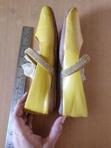 Ballerinas yellow and charming with Embellishments