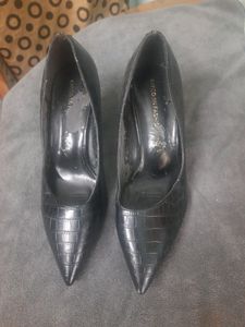 Black Synthetic Leather Heels (Taiwan)