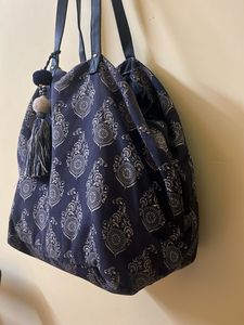 Anouk Hobo printed Handbag