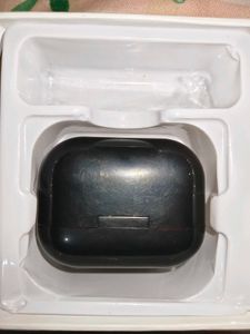 Wireless Earbuds with Charging Case