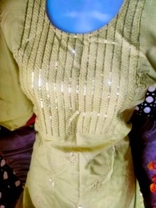 Pista Green Kurti