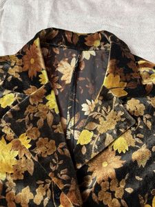 Floral Velvet Blazer