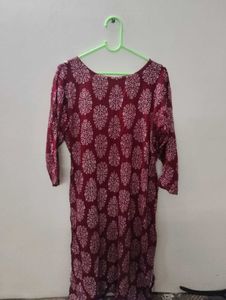 Stylish Maroon Kurta with White Print-L size