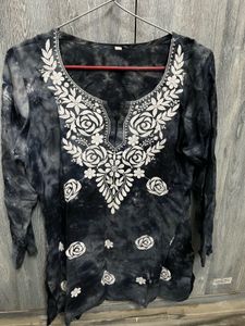 Embroidered Tie-Dye Kurta