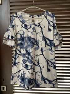 Floral Print Ruffle Sleeve Top