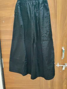 Black Wide-Leg Pants