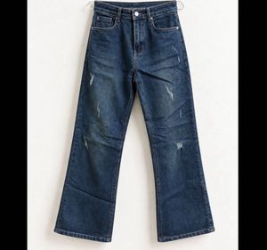 Distressed Cargo Jeans + dark blue jean