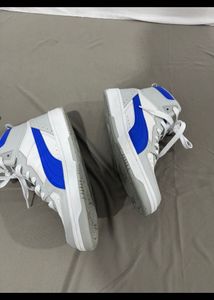 Almost New Puma High-Top Shoes (UK - 9) - Styli