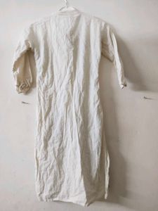 Elegant White Kurta with Black Floral Print