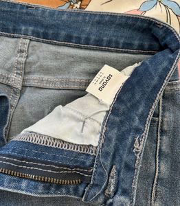 Stylish Blue Denim Jeans
