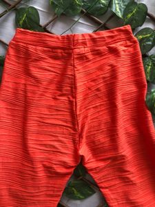 Vibrant Textured Orange legging
