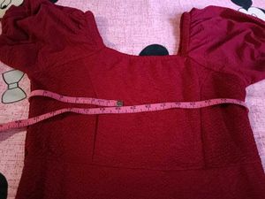 Chic Maroon Puff Sleeve Square Neck Dress
