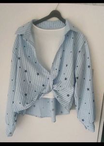 Chic Striped Star Twist Front Top