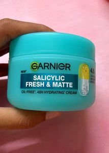 Garnier Salicylic Fresh & Matte Cream