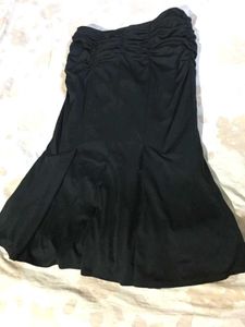 Chic Black Ruched Maxi Skirt